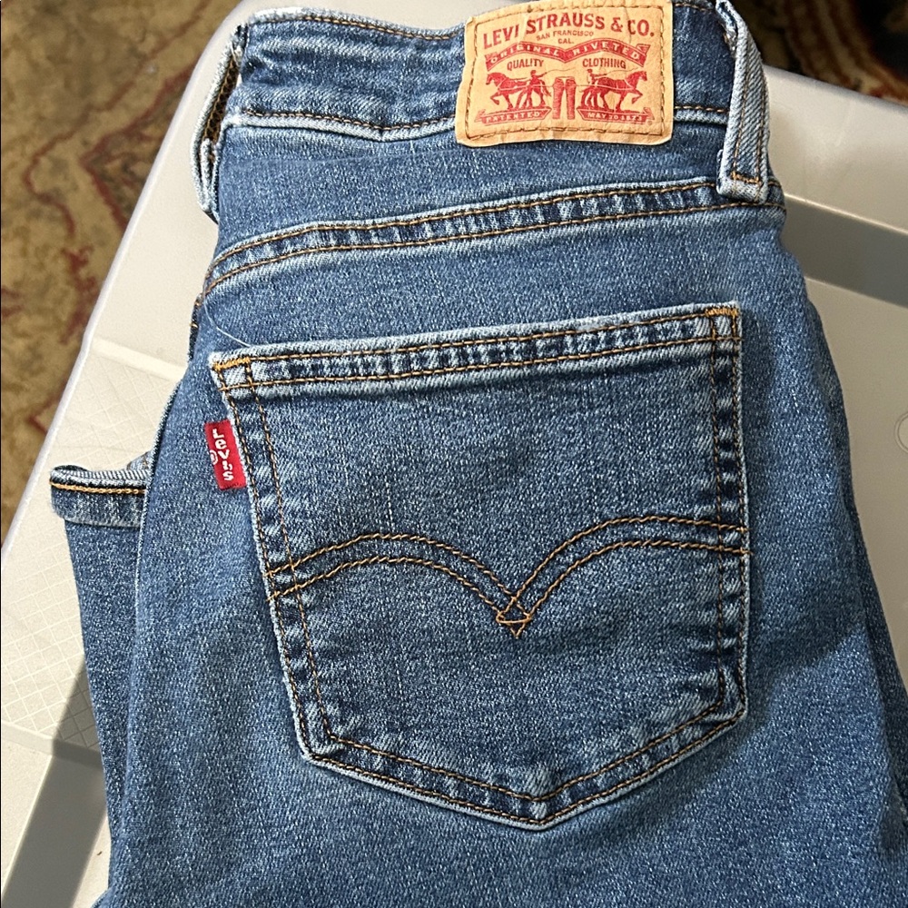 Levi's Superlow Boot Cut Blue Jeans with Red Tag